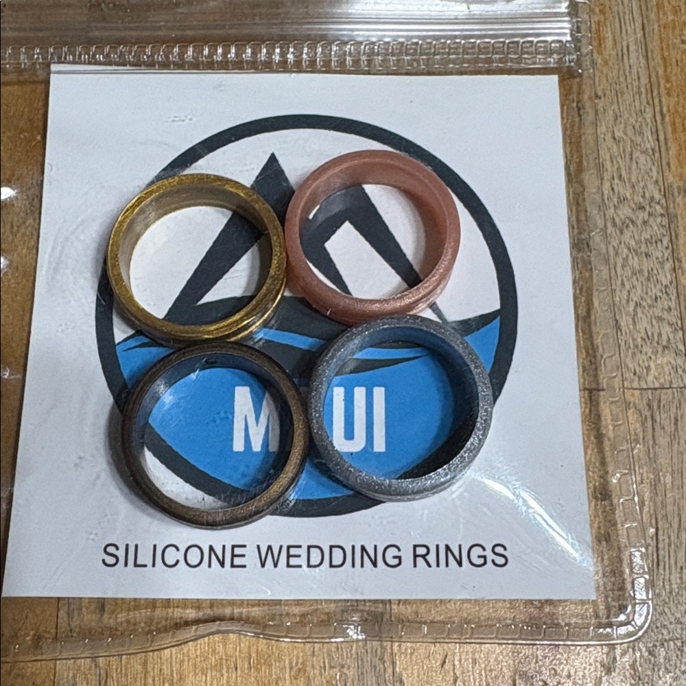 NWT Maui Silicone Wedding Rings Set size 9